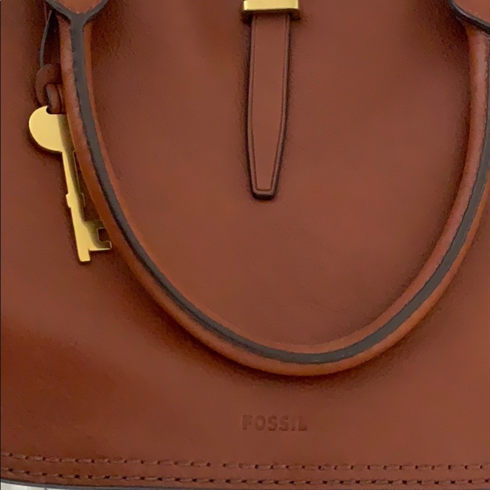 FOSSIL Purse - Picture 7 of 8